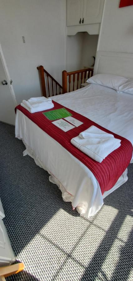 Ash Hotel B&B Ексмут Екстериор снимка
