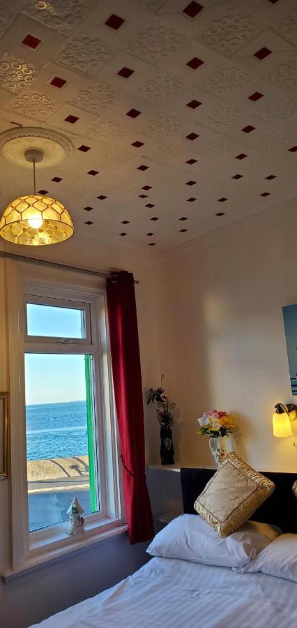 Ash Hotel B&B Ексмут Екстериор снимка
