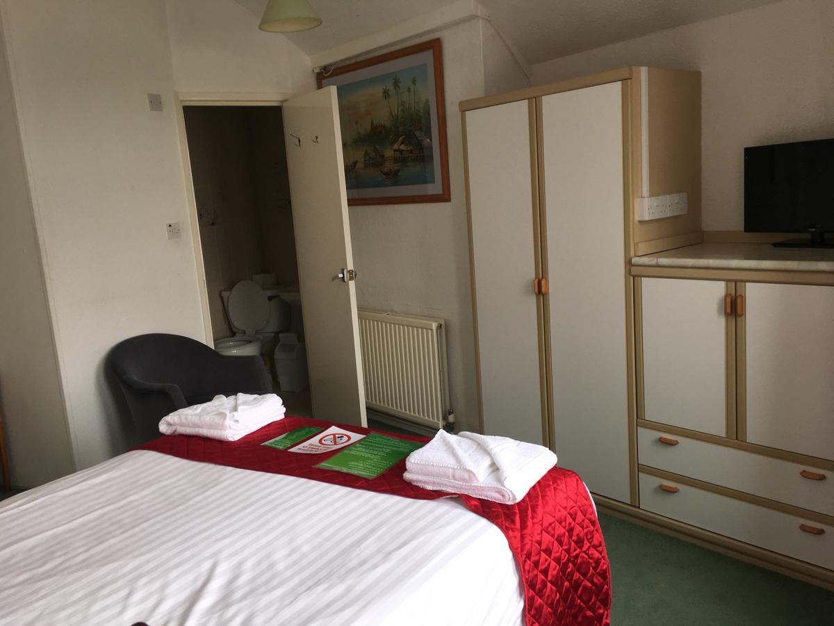 Ash Hotel B&B Ексмут Екстериор снимка